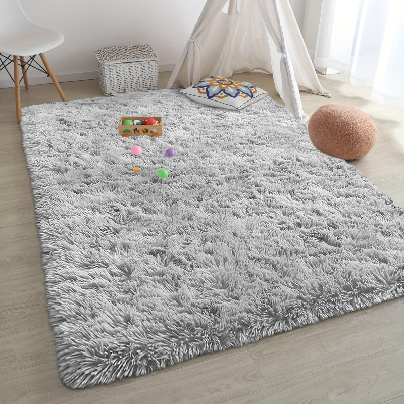 VIKAMA Light-Coloured Shaggy R - Camping Outdoor Or Indoor recensione e prezzo