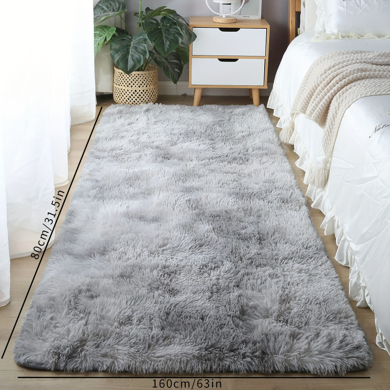 VIKAMA Light-Coloured Shaggy R - Camping Outdoor Or Indoor recensione e prezzo