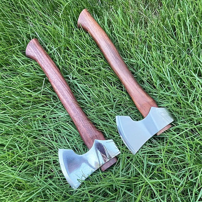 New Classic Mini Mountain Axe  - Camp Axe Hatchet recensione e prezzo